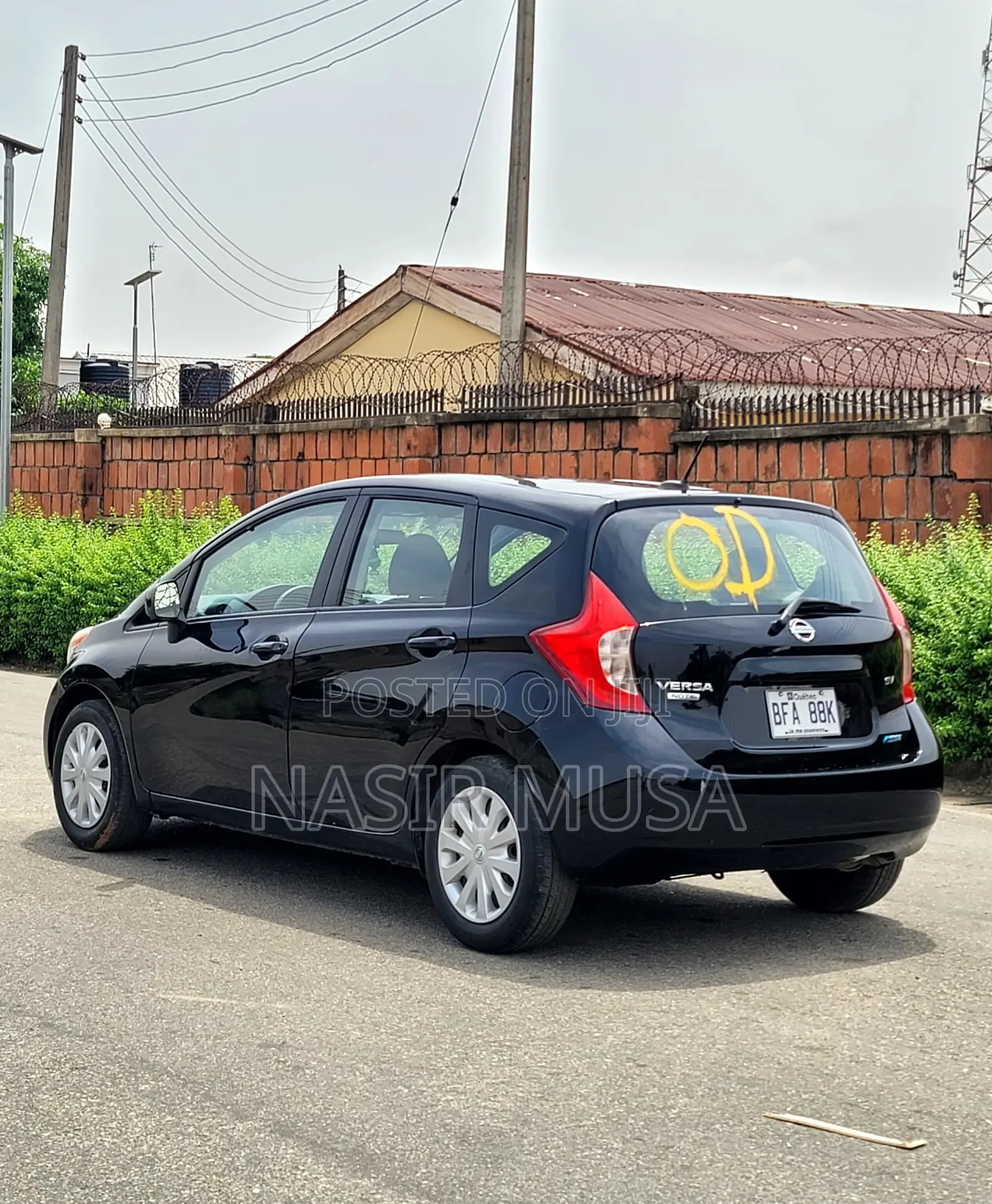 Nissan Versa 2014 Black