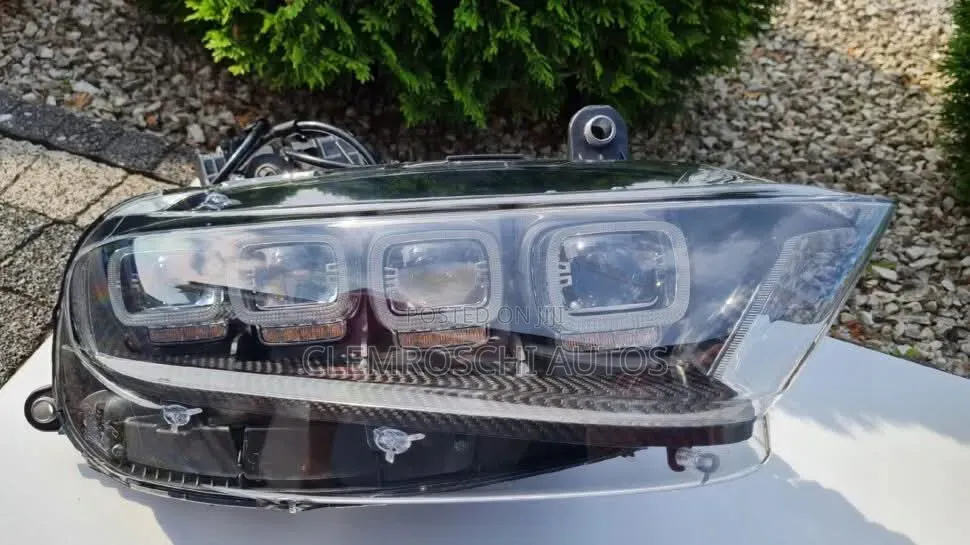 High Quality Certified Complete Brand New Head Lamp Bugatti Chiron