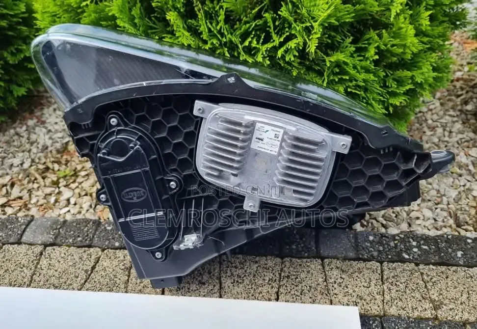 High Quality Certified Complete Brand New Head Lamp Bugatti Chiron