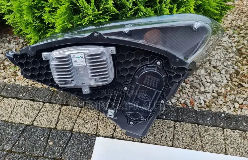High Quality Certified Complete Brand New Head Lamp Bugatti Chiron