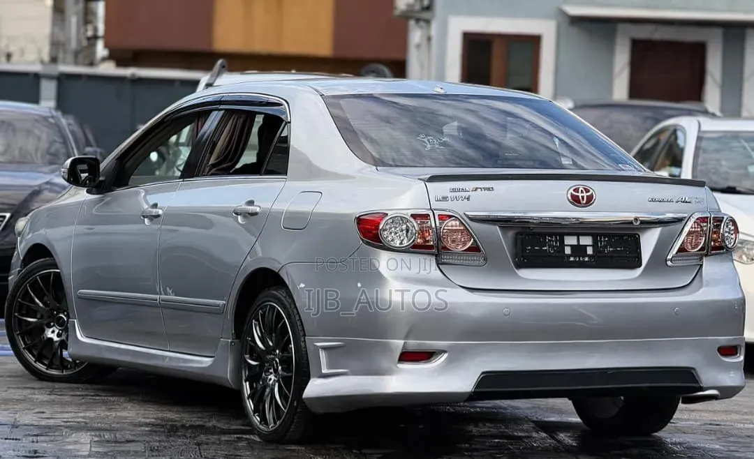 Toyota Corolla S 4dr Sedan (1.8L 4cyl 4A) 2011 Silver