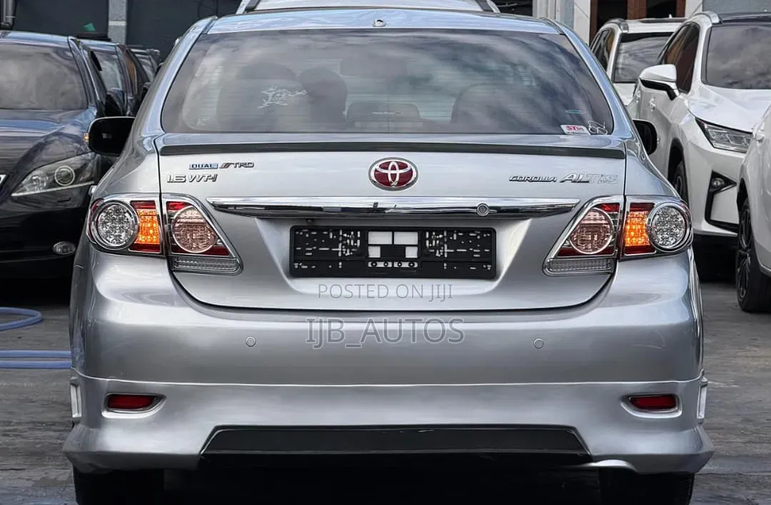 Toyota Corolla S 4dr Sedan (1.8L 4cyl 4A) 2011 Silver