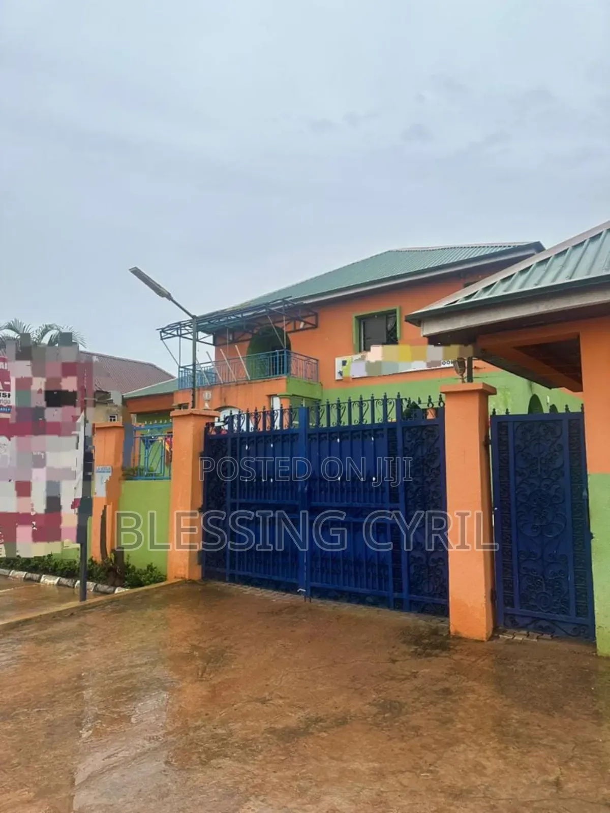 Furnished 5bdrm Apartment in Functional School, Garki 1 for sale