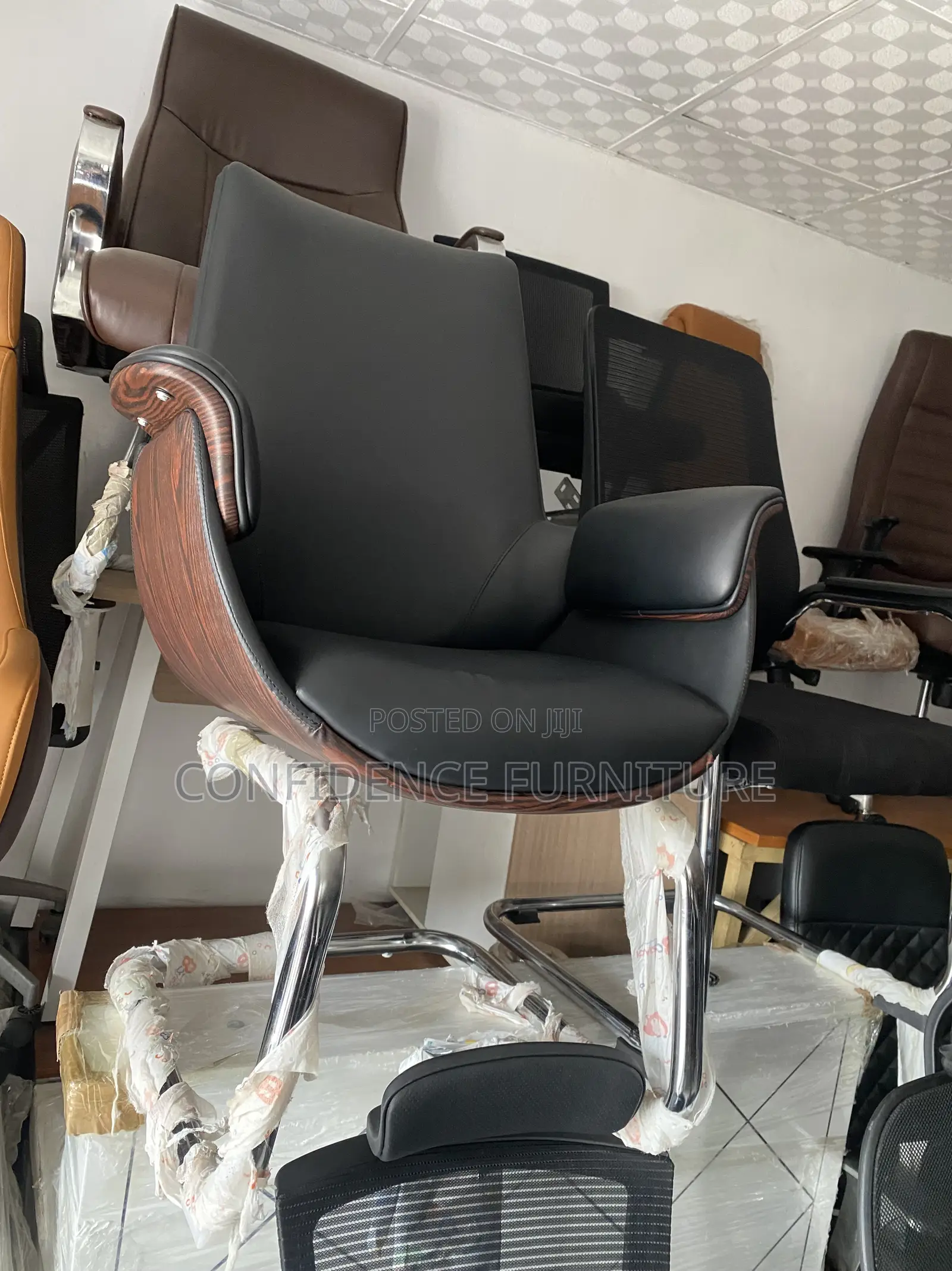 High-Quality Executive Visitors Chair for Boss