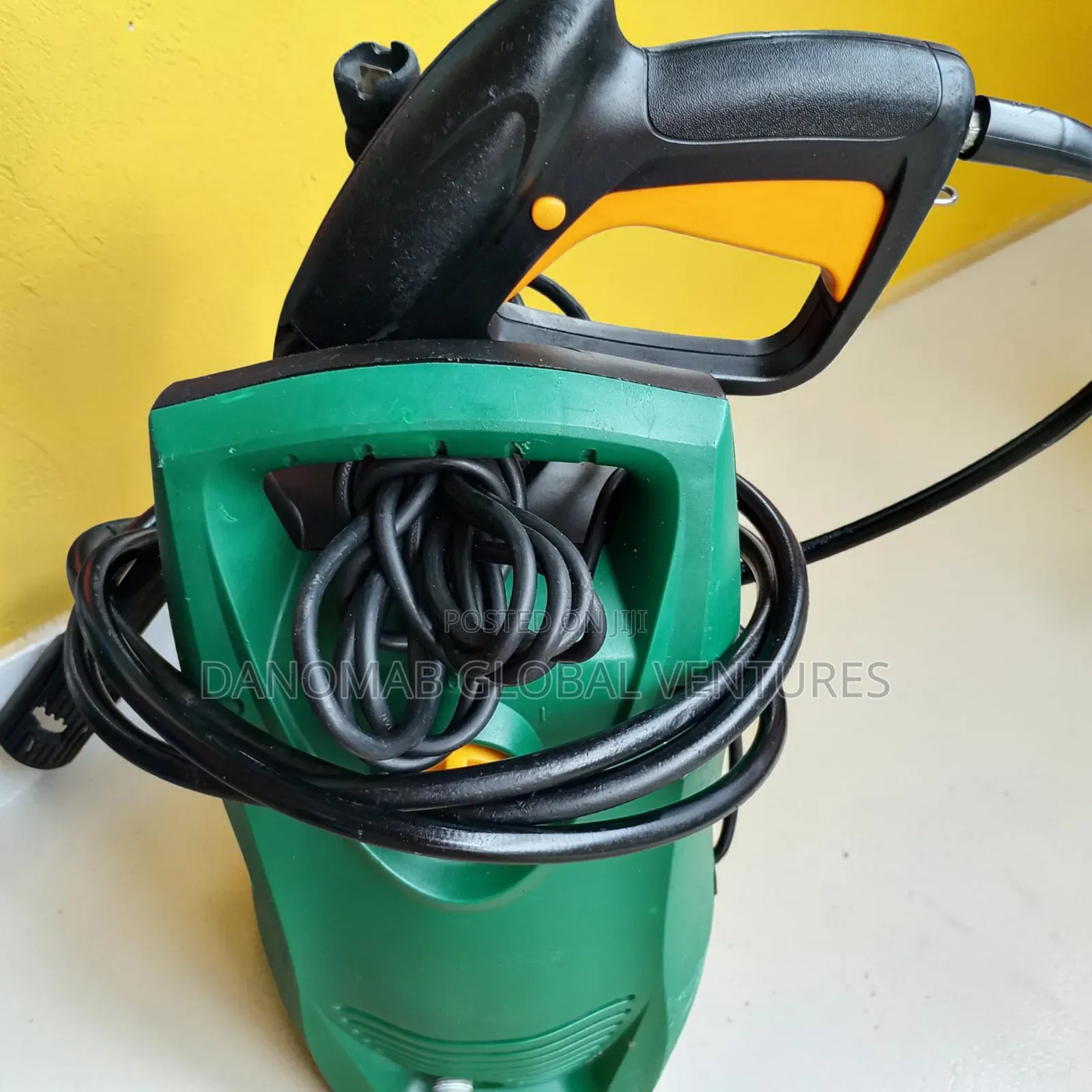 HHPS 110 Superior High Pressure Washer