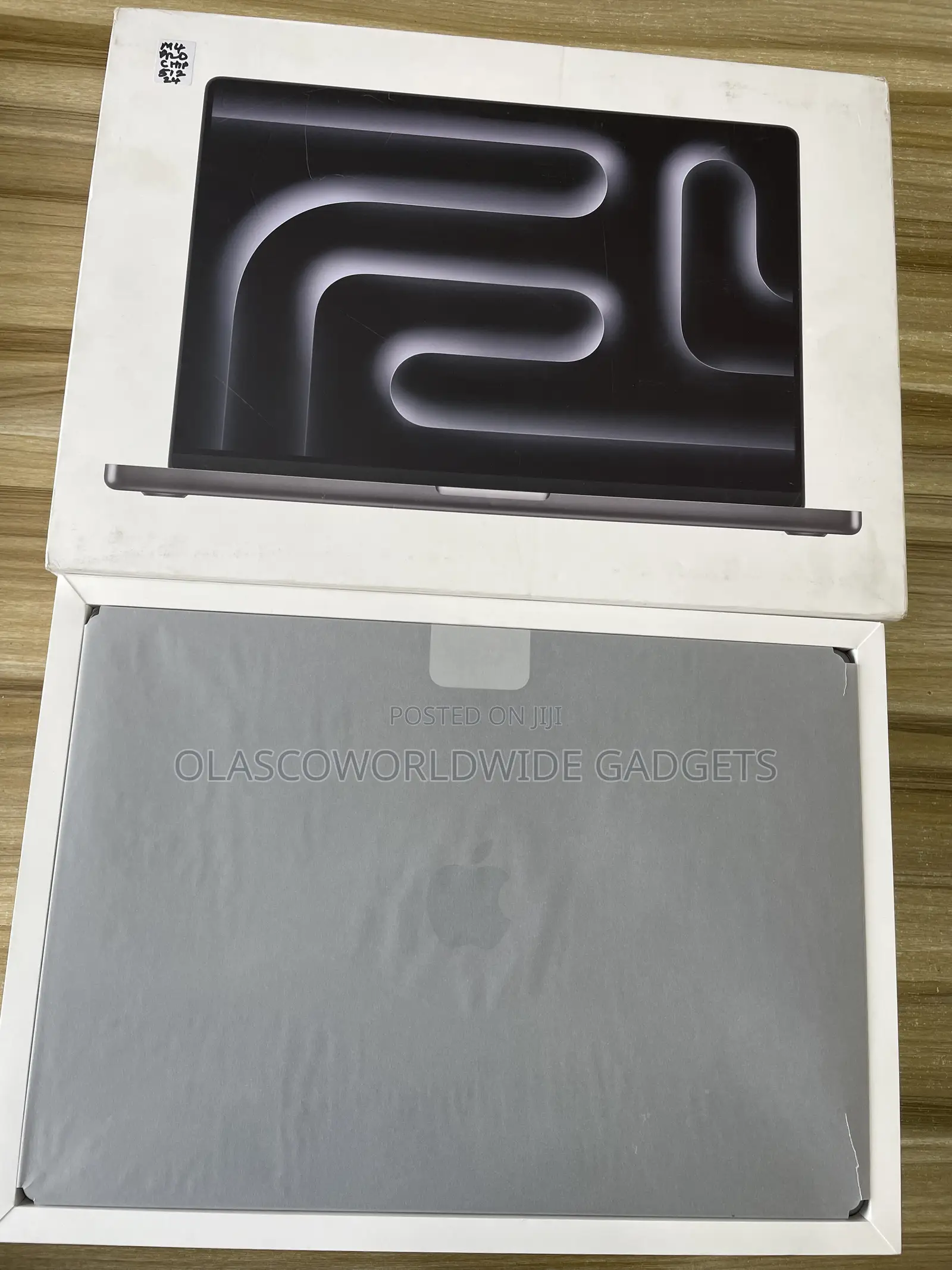 New Apple MacBook 2010 24GB Qualcomm Snapdragon X Elite SSD 512GB
