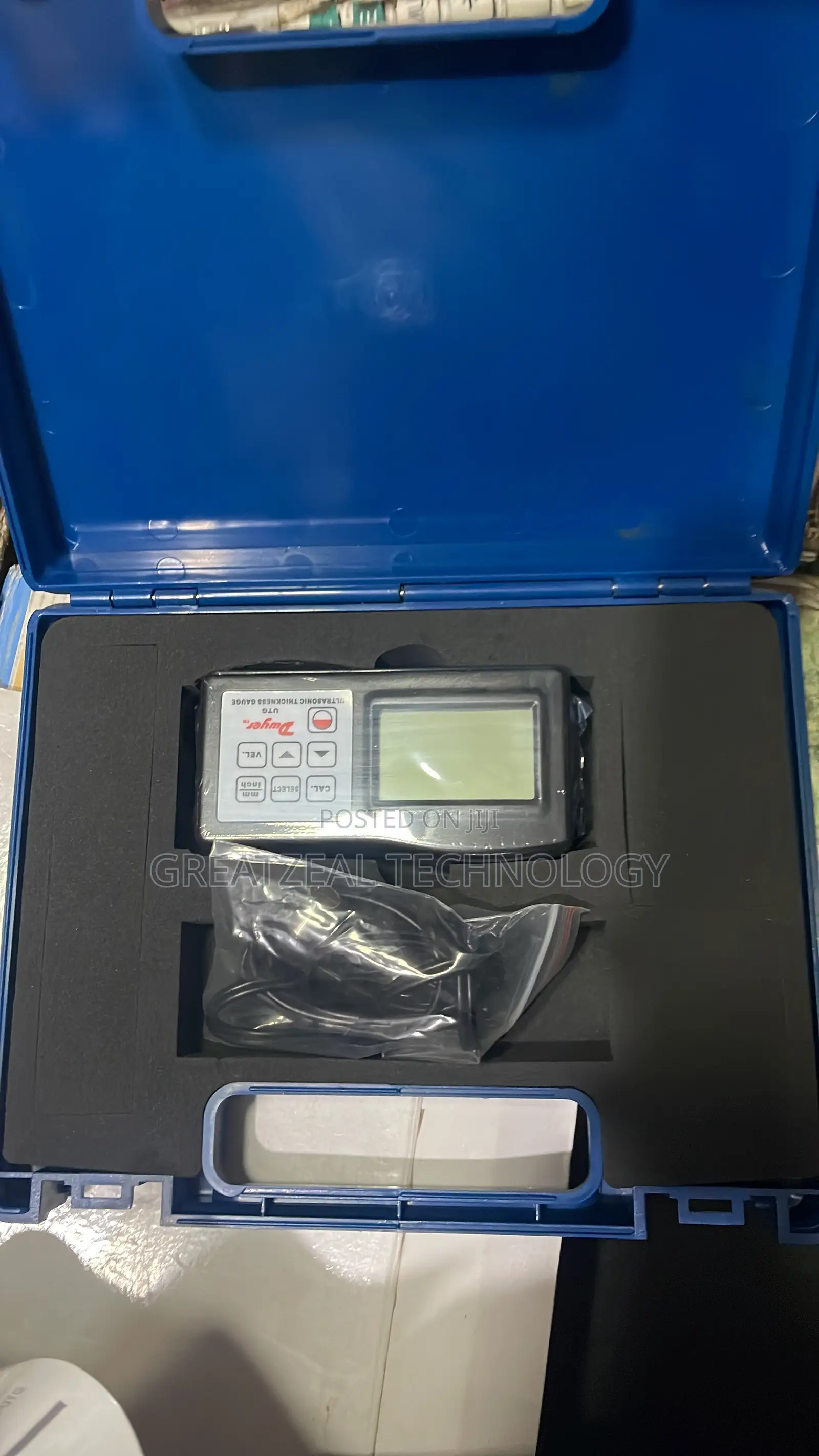Ultrasonic Thickness Gauge