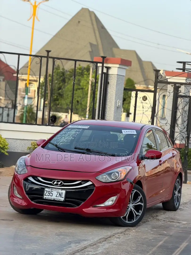 Hyundai Elantra GT 2013 Red