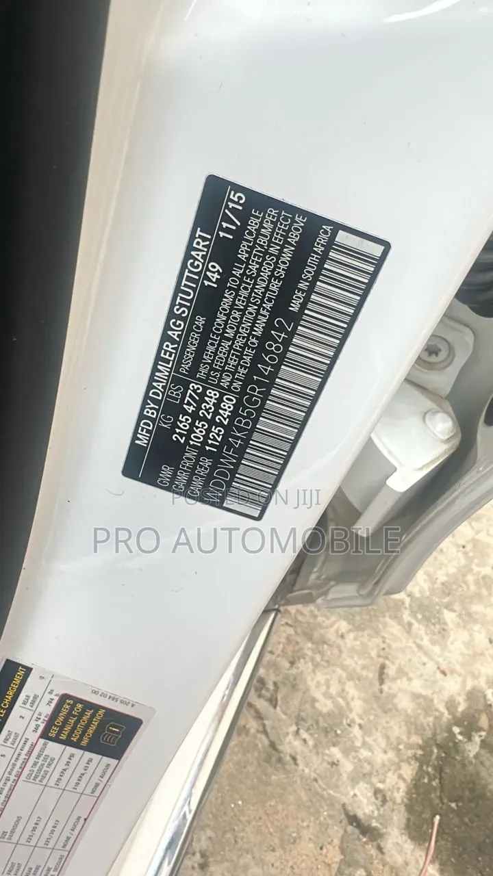 Mercedes-Benz C300 2016 White