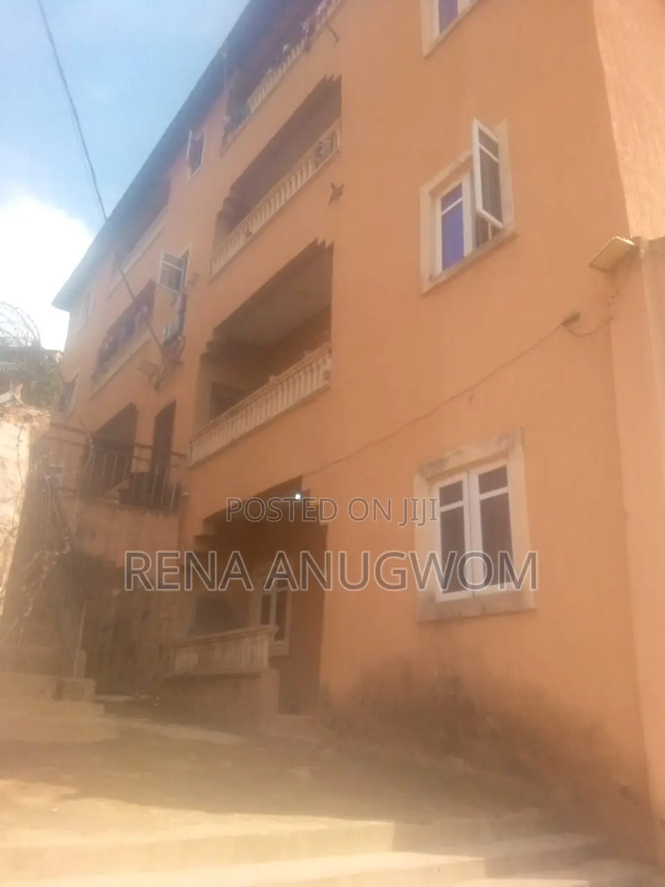 3bdrm Block of Flats in Enugu State for sale