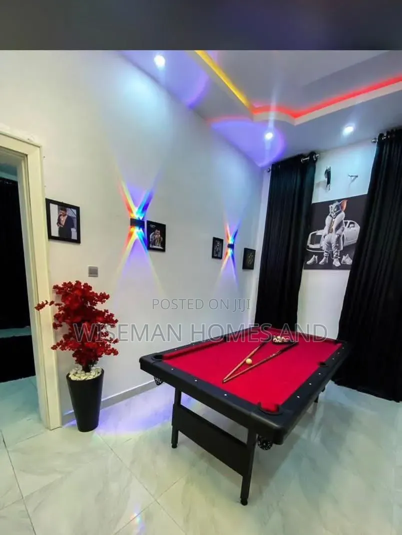 3bdrm Duplex in Monastery Road for rent