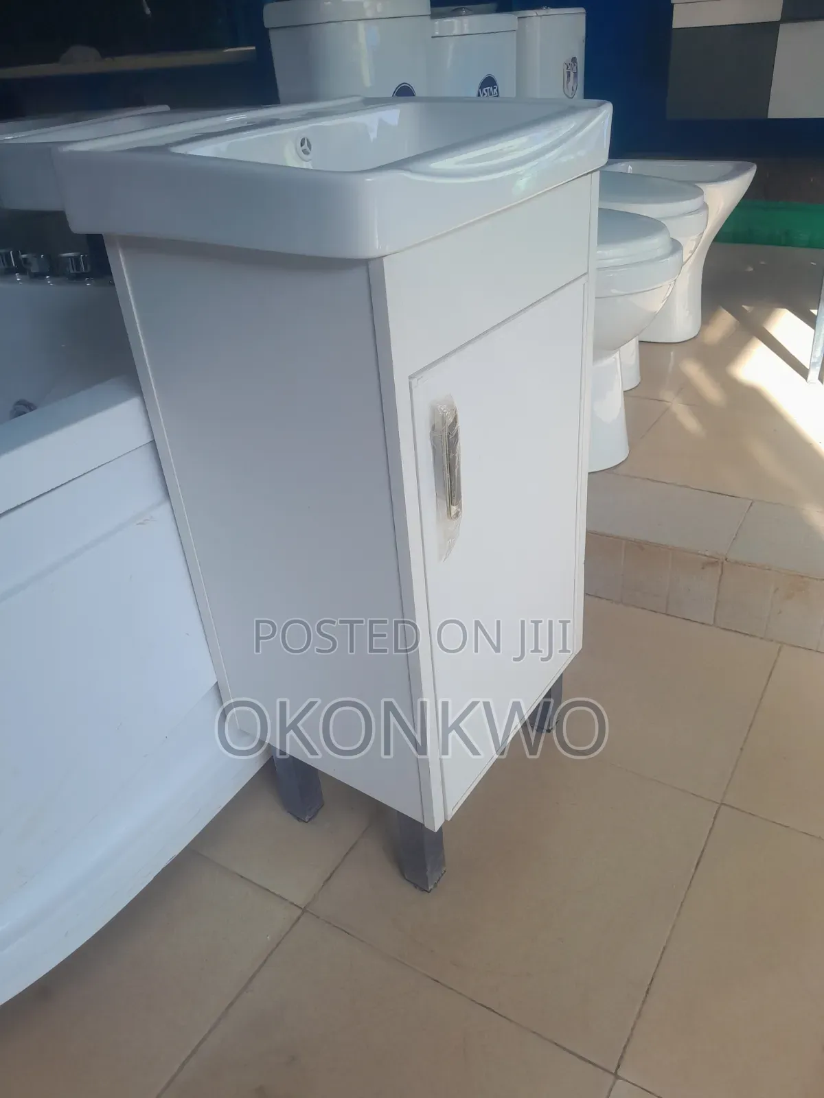 Standing Cabinet