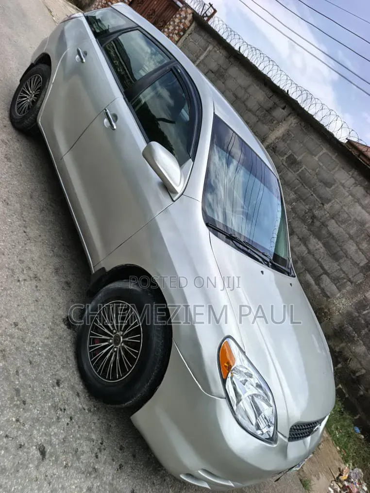 Toyota Matrix XR Hatchback AWD (1.8L 4cyl 4A) 2006 Silver