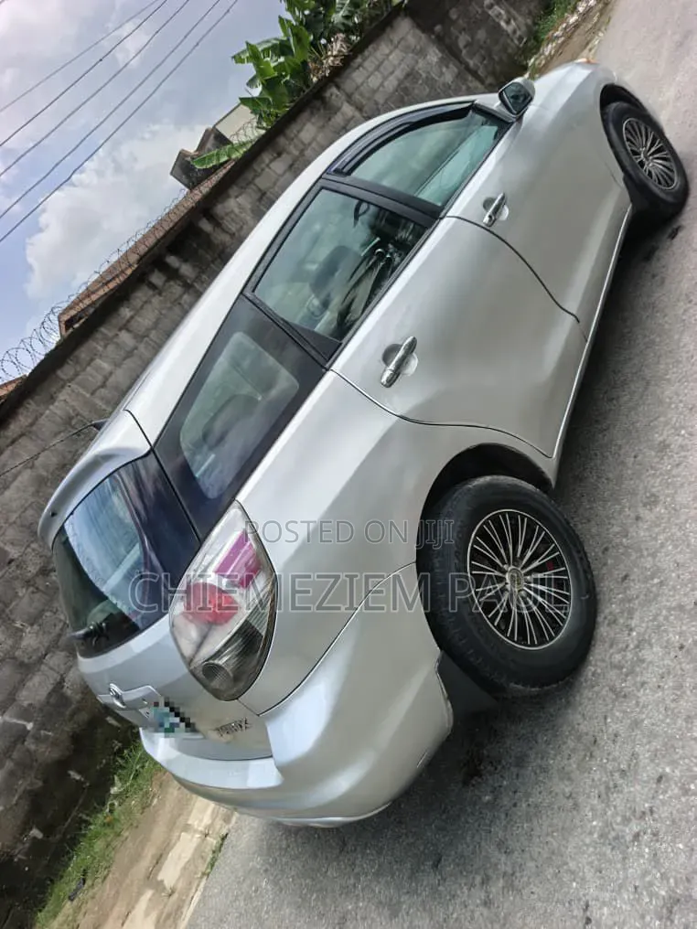 Toyota Matrix XR Hatchback AWD (1.8L 4cyl 4A) 2006 Silver