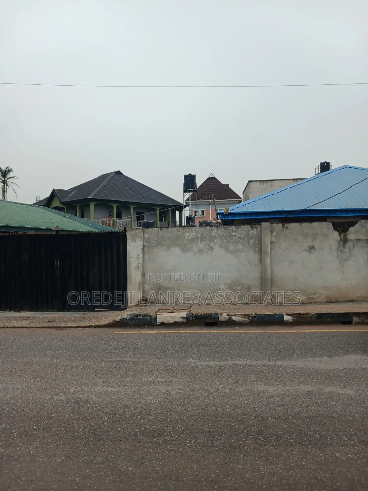 Demolishable Structures on 2plots Facing Tarred Road. N250m
