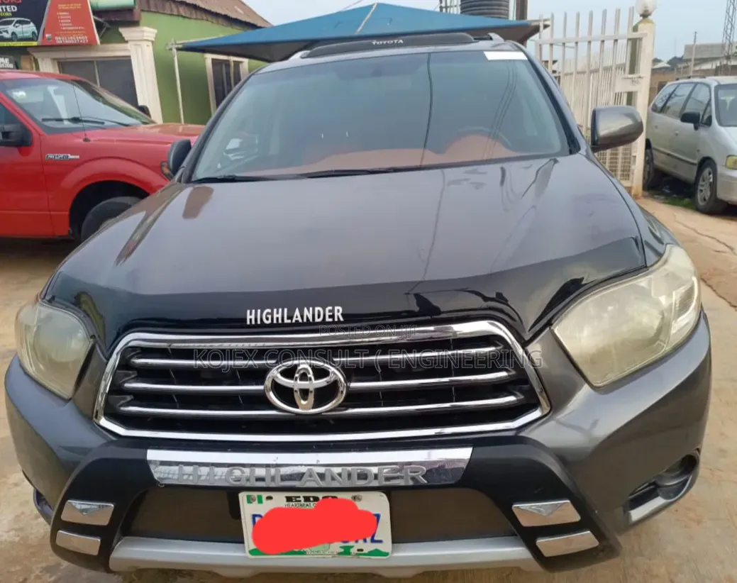 Toyota Highlander Limited 2010 Gray