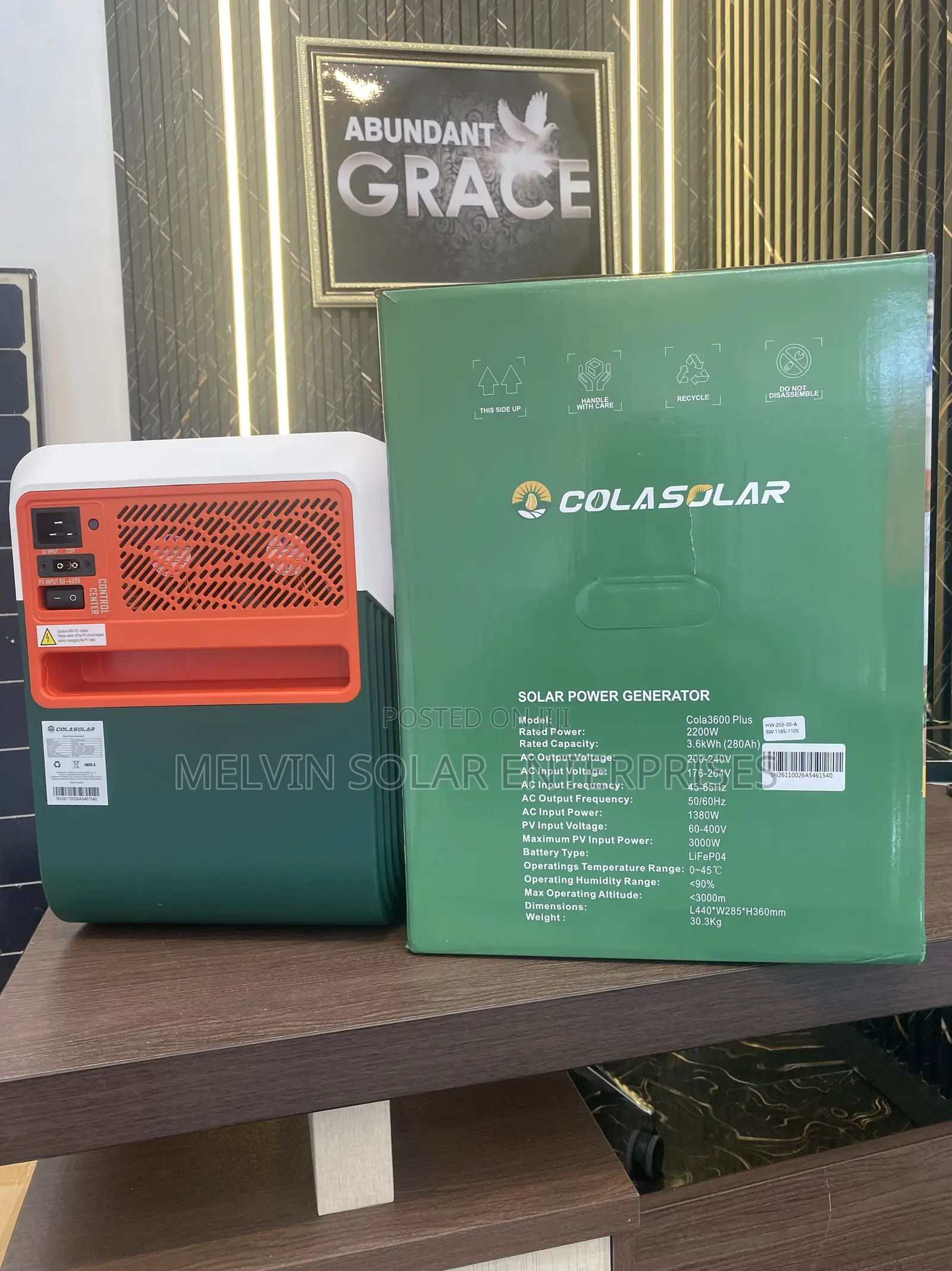 3.6kwh Plus Cola Solar Generator 2200watts Output Available in Store