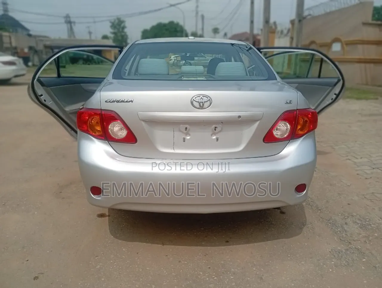 Toyota Corolla 2010 Silver