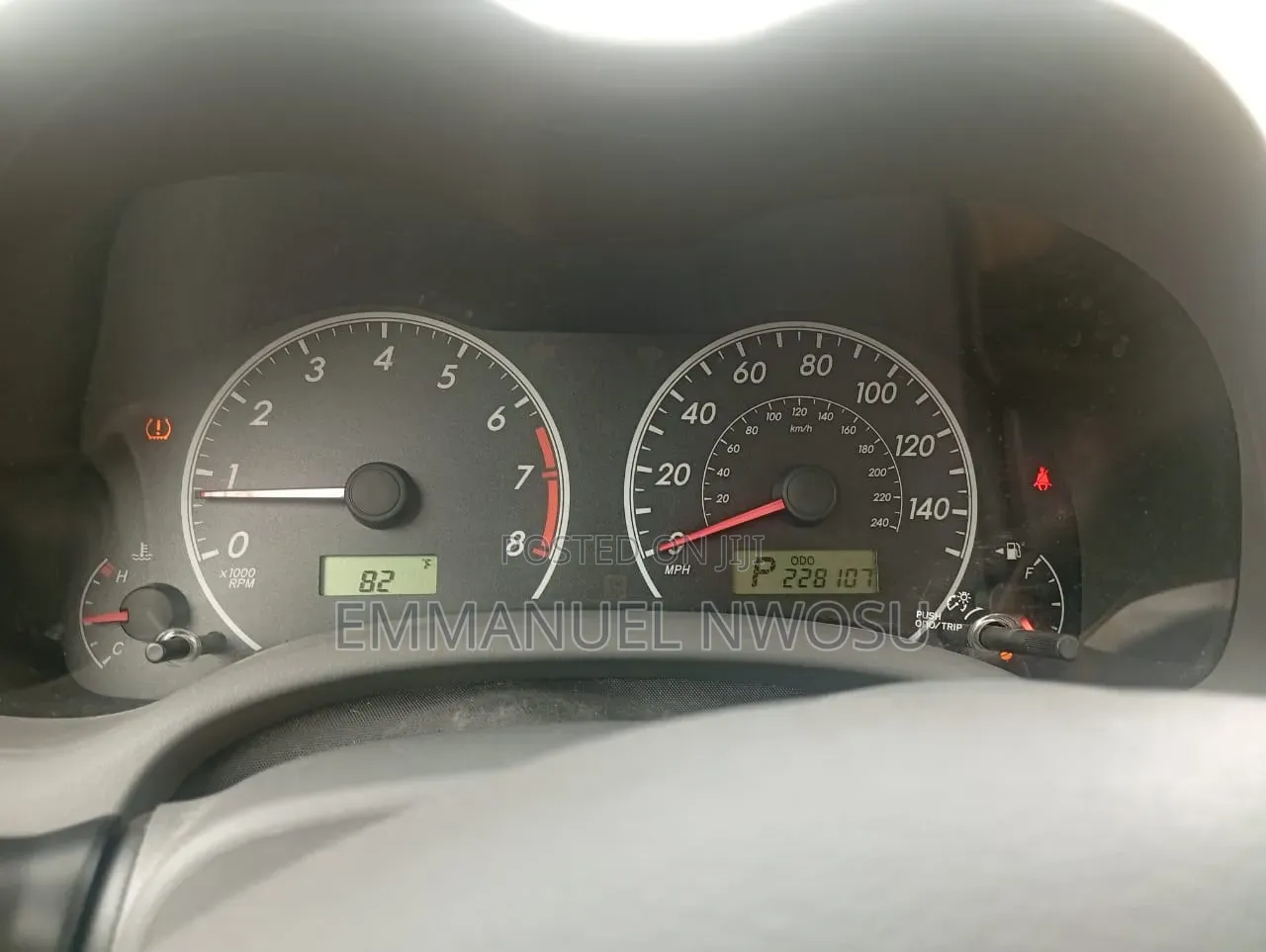 Toyota Corolla 2010 Silver