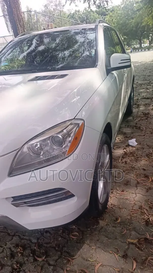 Mercedes-Benz M Class ML350 4MATIC 4dr SUV AWD (3.5L 6cyl 7A) 2015