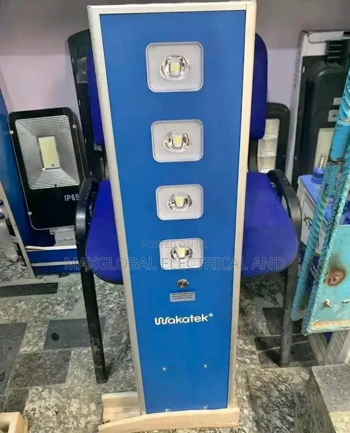 Wakatek 400watts Solar Street Light