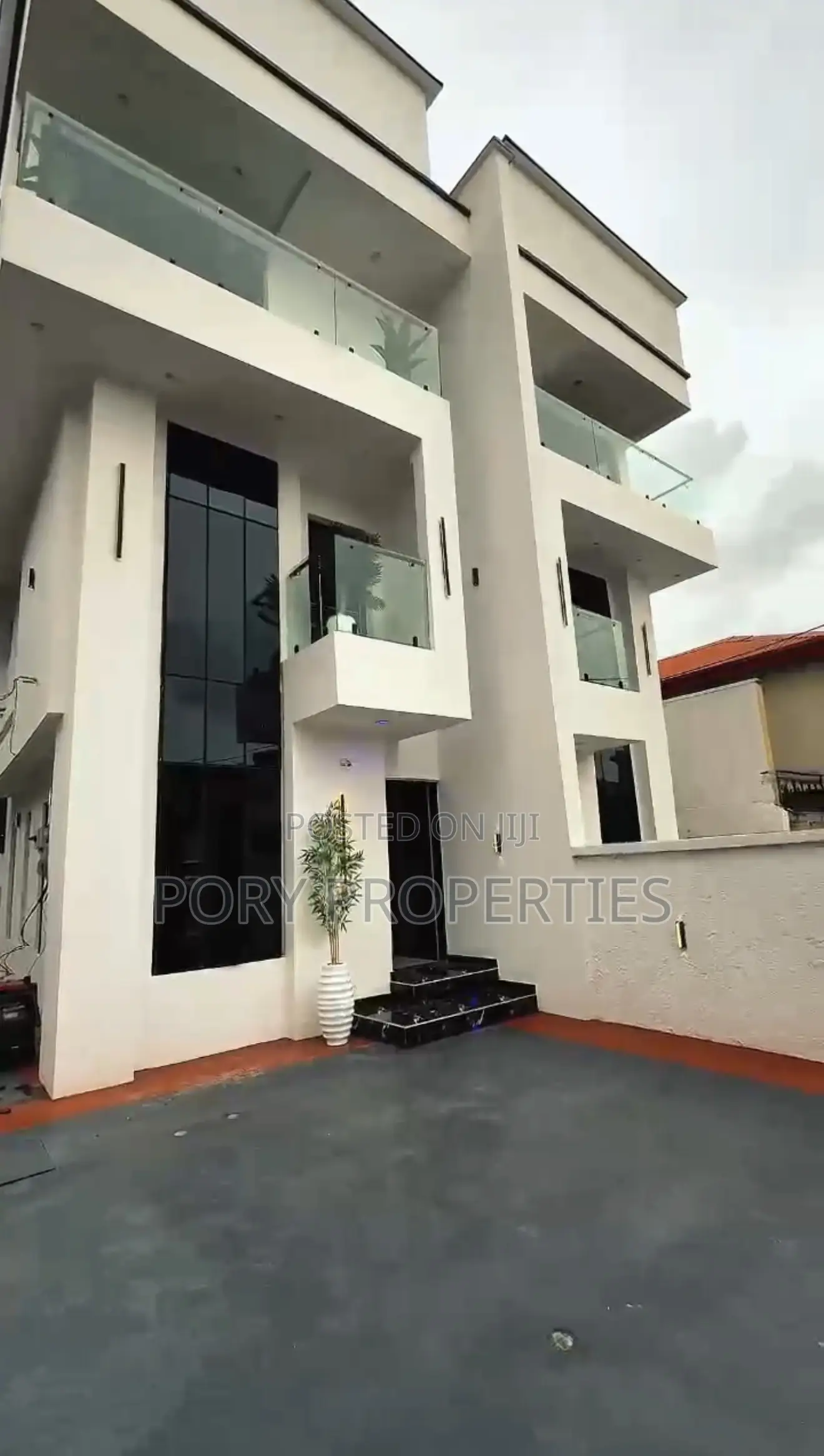 Furnished 5bdrm Duplex in Adeniyi Jones for sale