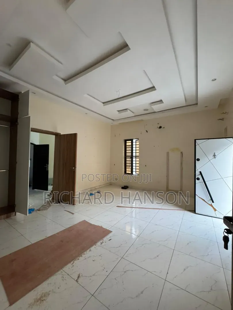 1bdrm Apartment in Villa (Not, Ikota for rent