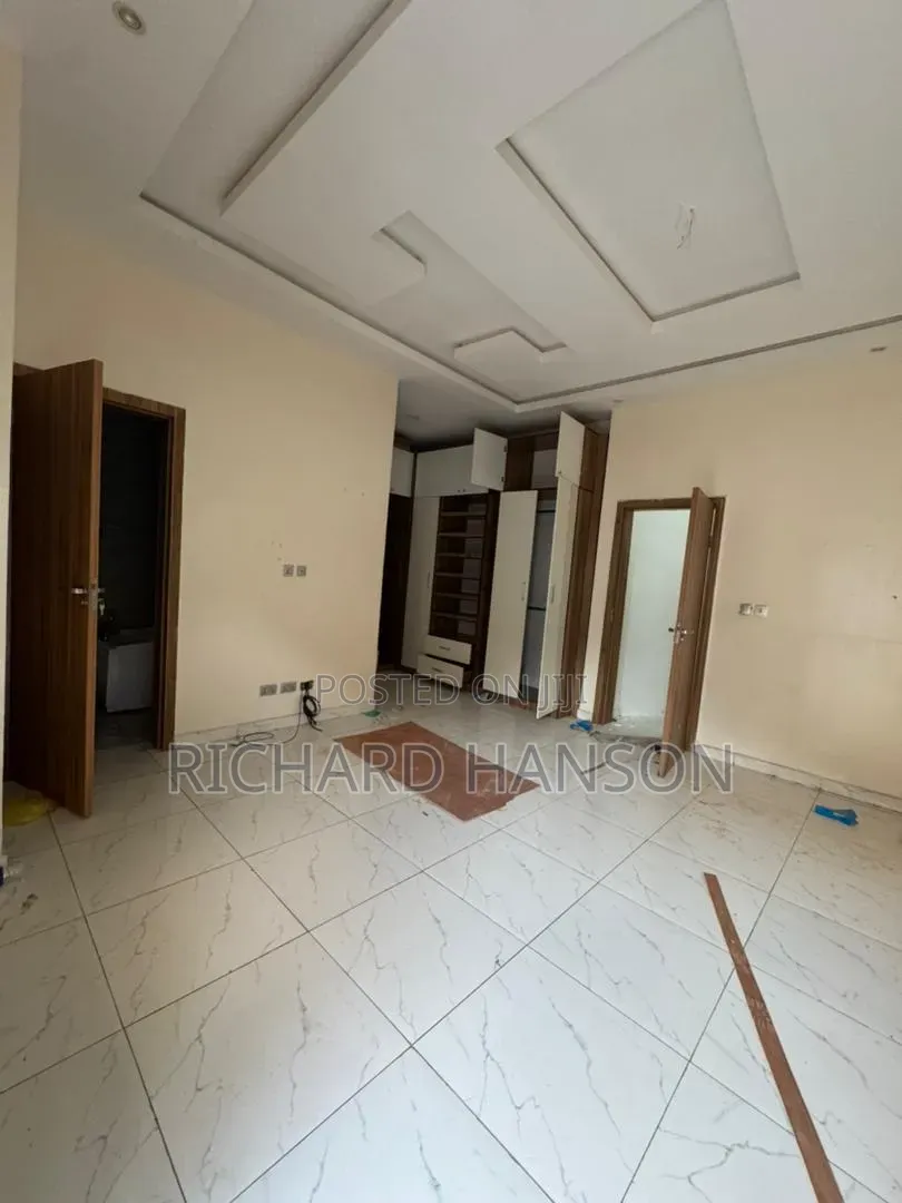 1bdrm Apartment in Villa (Not, Ikota for rent