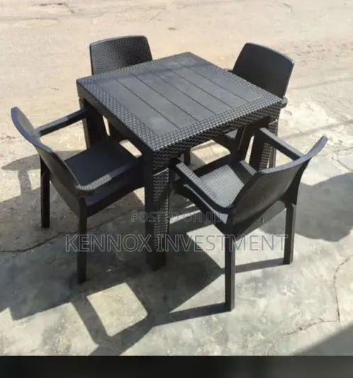 Quality 4 Seater Rattan Chairs With Table