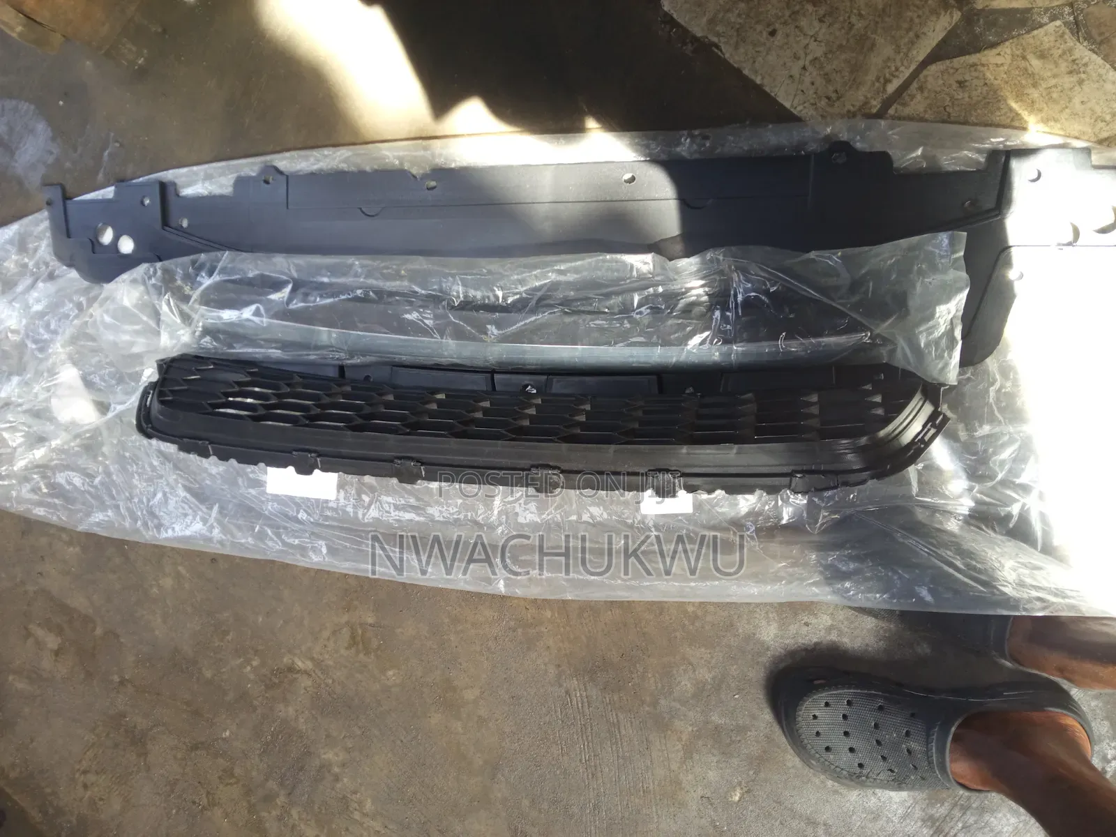 Honda Accord 013 Down Grille