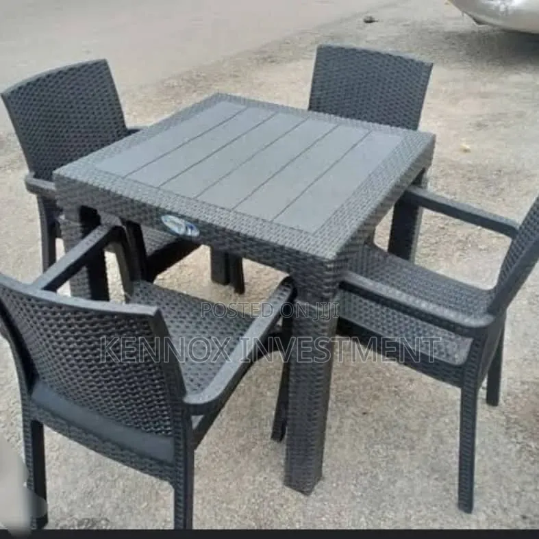 Quality Rattan Chairs (4sesters)