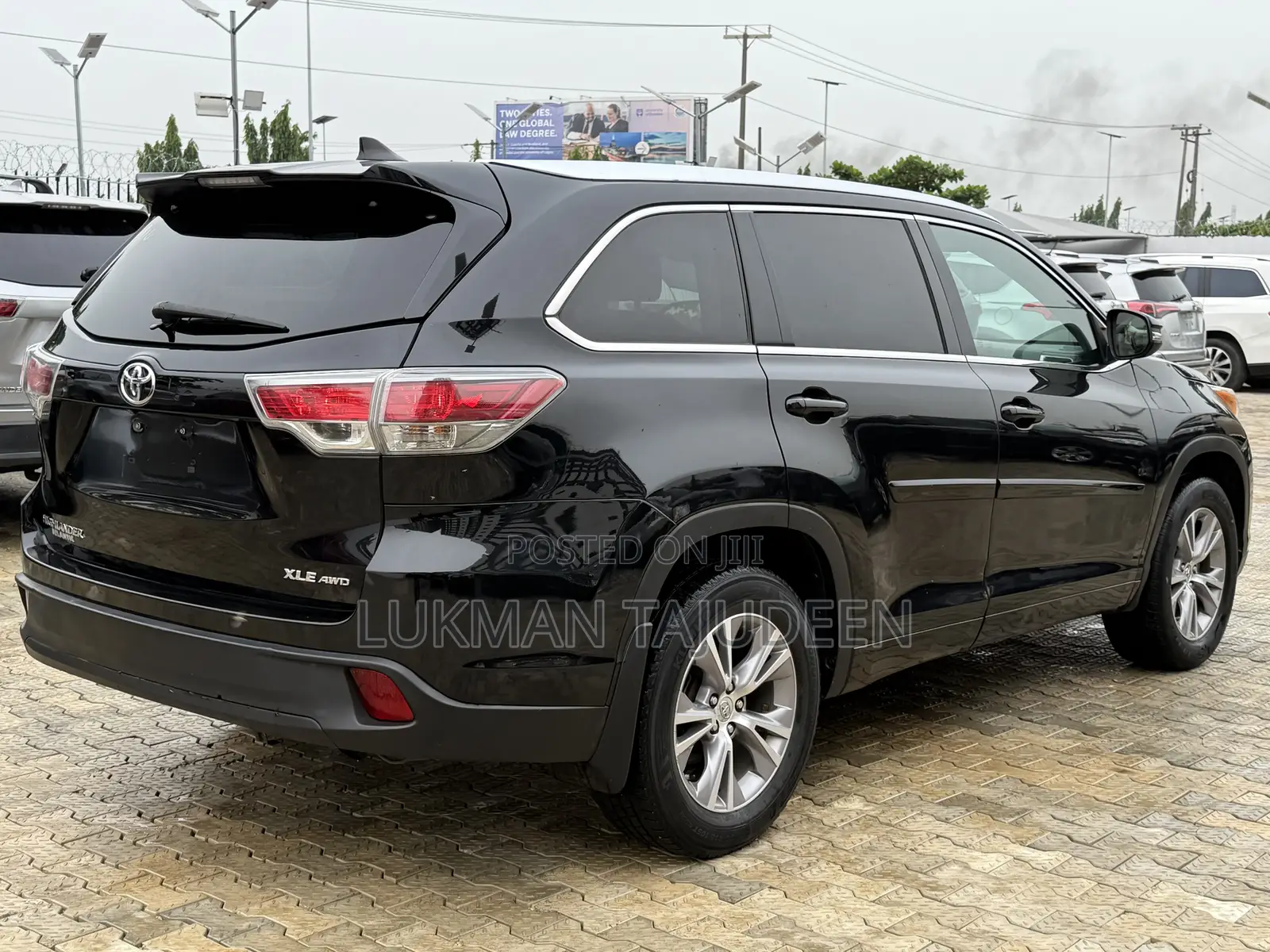 Toyota Highlander XLE 4dr SUV AWD (3.5L 6cyl 6A) 2015 Black