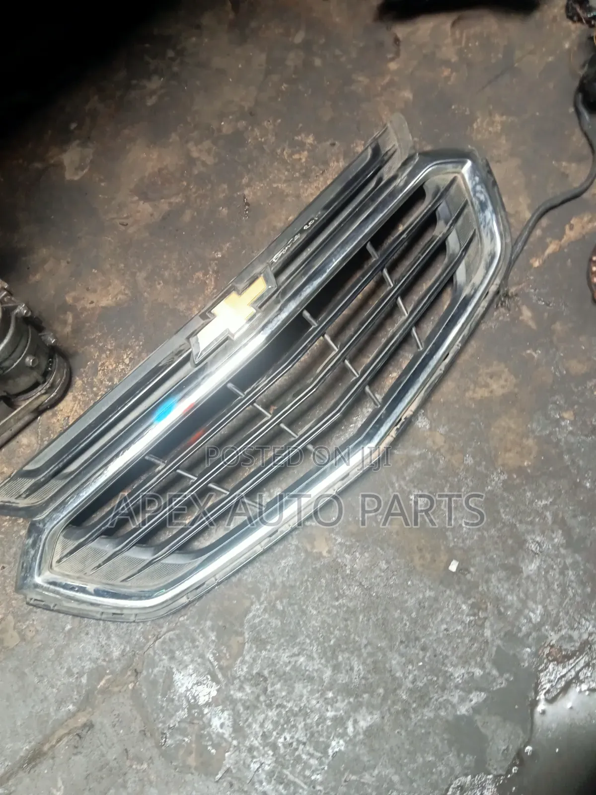 Clean Tokunbo Front Grille for Chevrolet Equinox (Original)