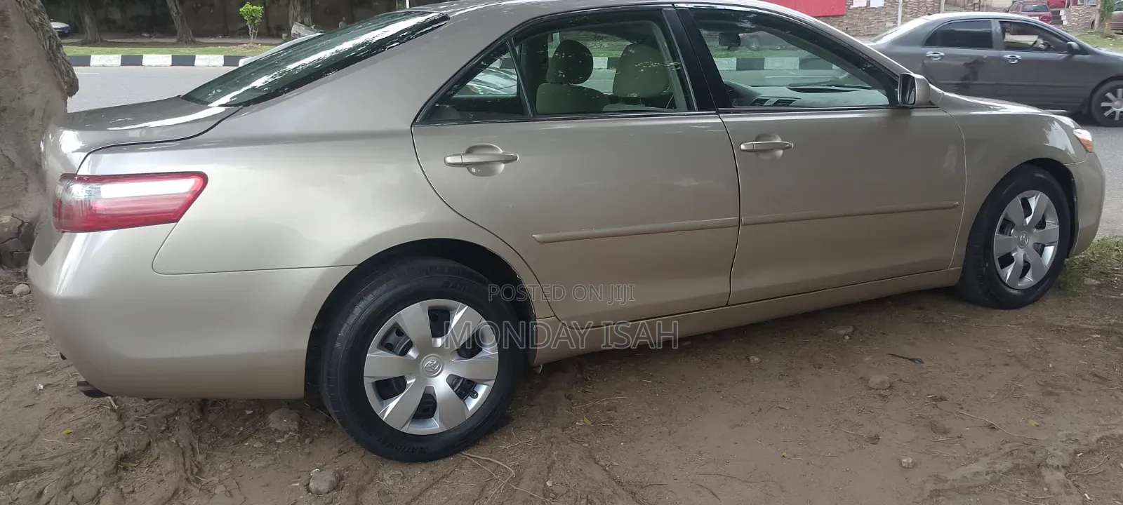 Toyota Camry 2007 Gold