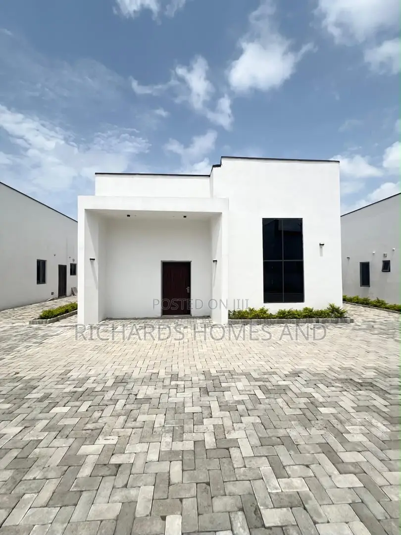 2bdrm Bungalow in Ajiwe for rent