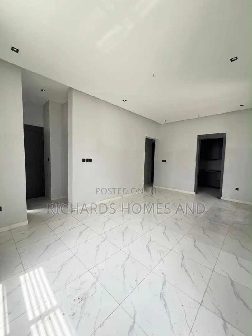 2bdrm Bungalow in Ajiwe for rent