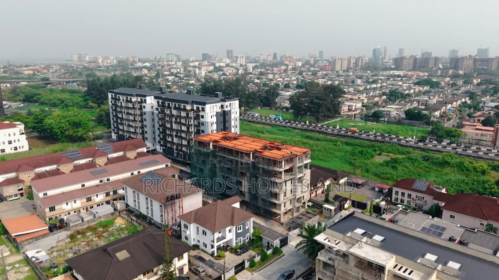 4bdrm Maisonette in Osborne Foreshore Estate for sale