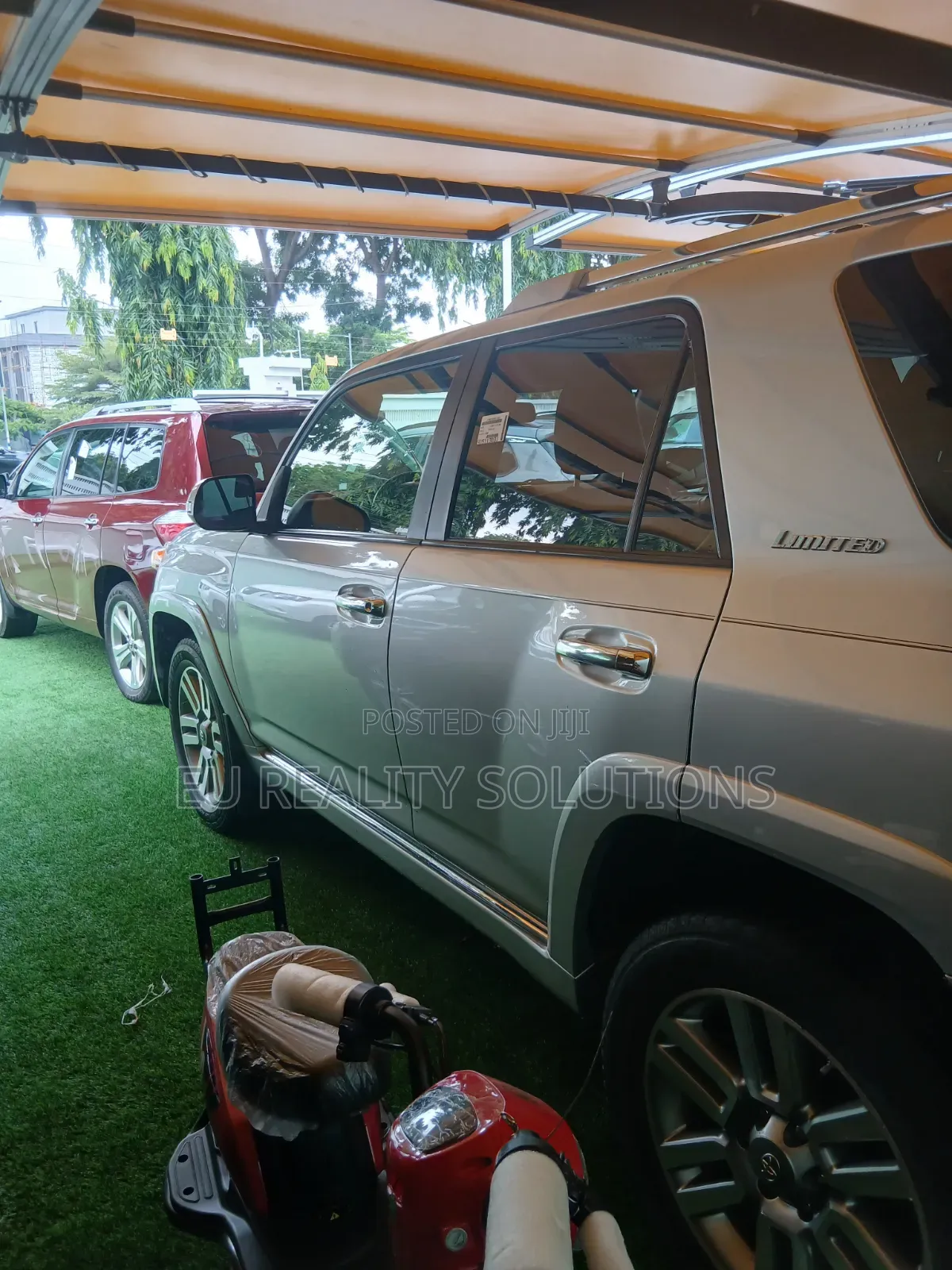 Toyota 4-Runner 2012 Gray