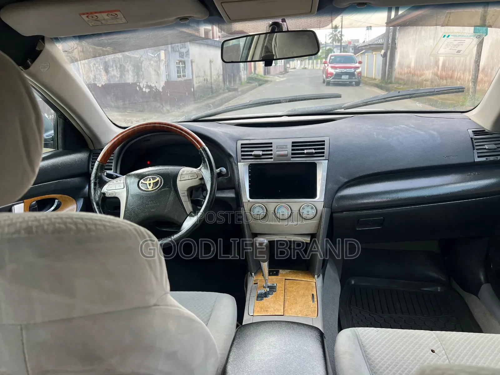 Toyota Camry SE 4dr Sedan (2.5L 4cyl 6A) 2011 Matt Black