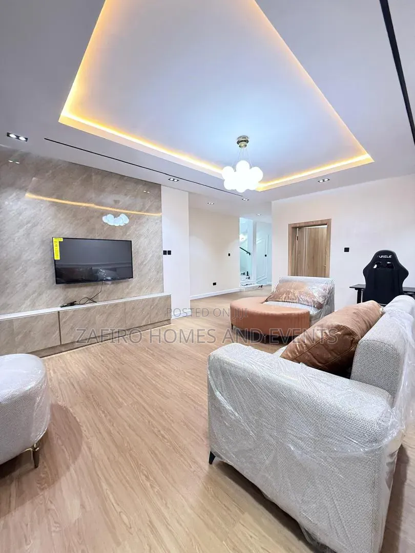Furnished 6bdrm Apartment in Gowon Estate, Egbeda for sale