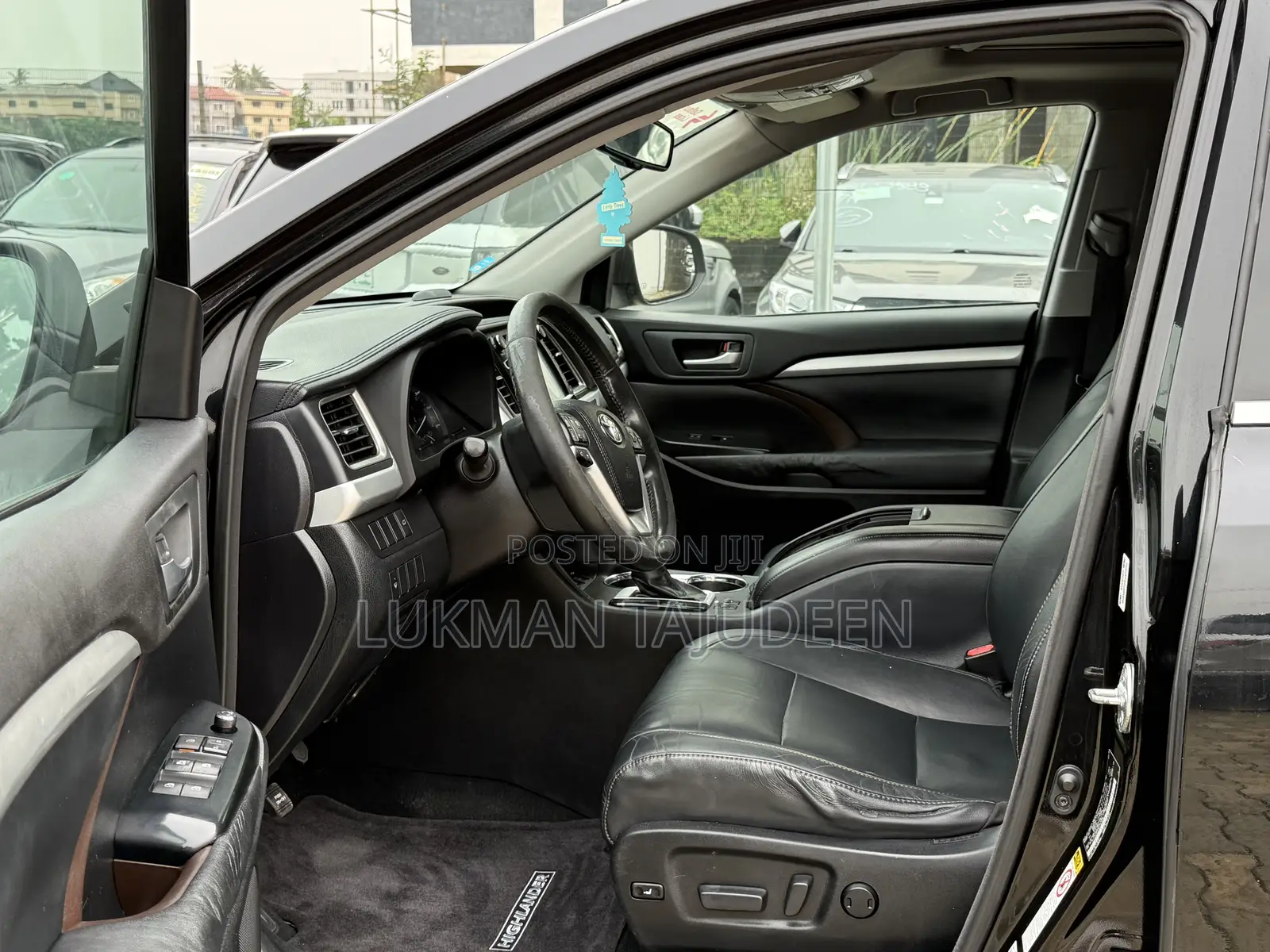 Toyota Highlander XLE 4dr SUV AWD (3.5L 6cyl 6A) 2015 Black