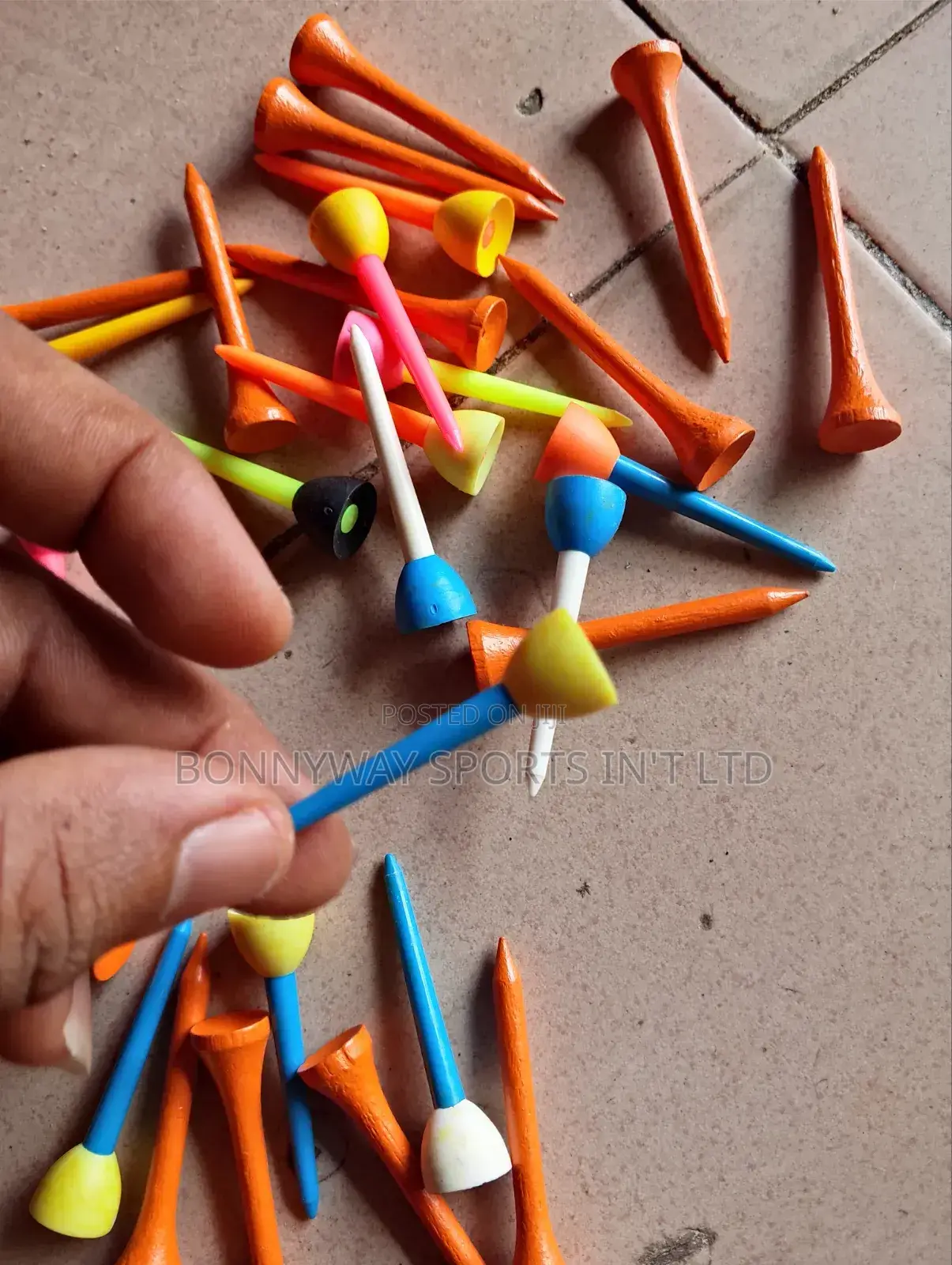 Golf Tee-Peg