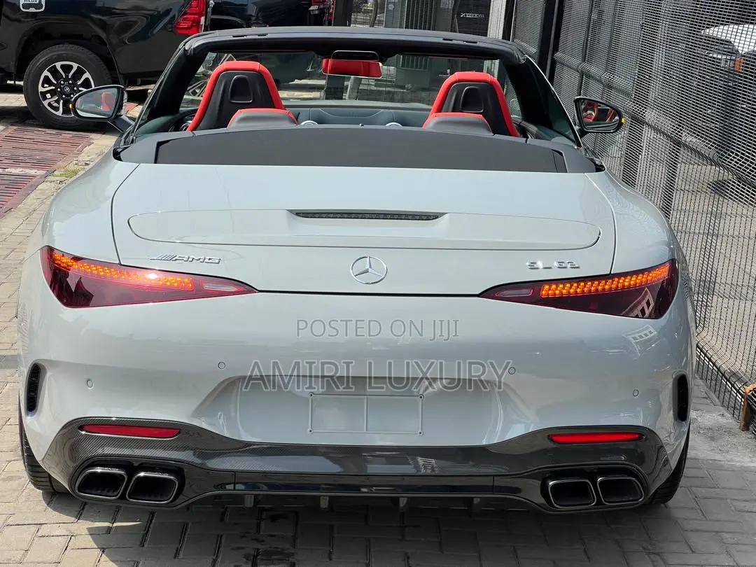 New Mercedes-Benz SL-Class AMG SL 63 AWD 2025