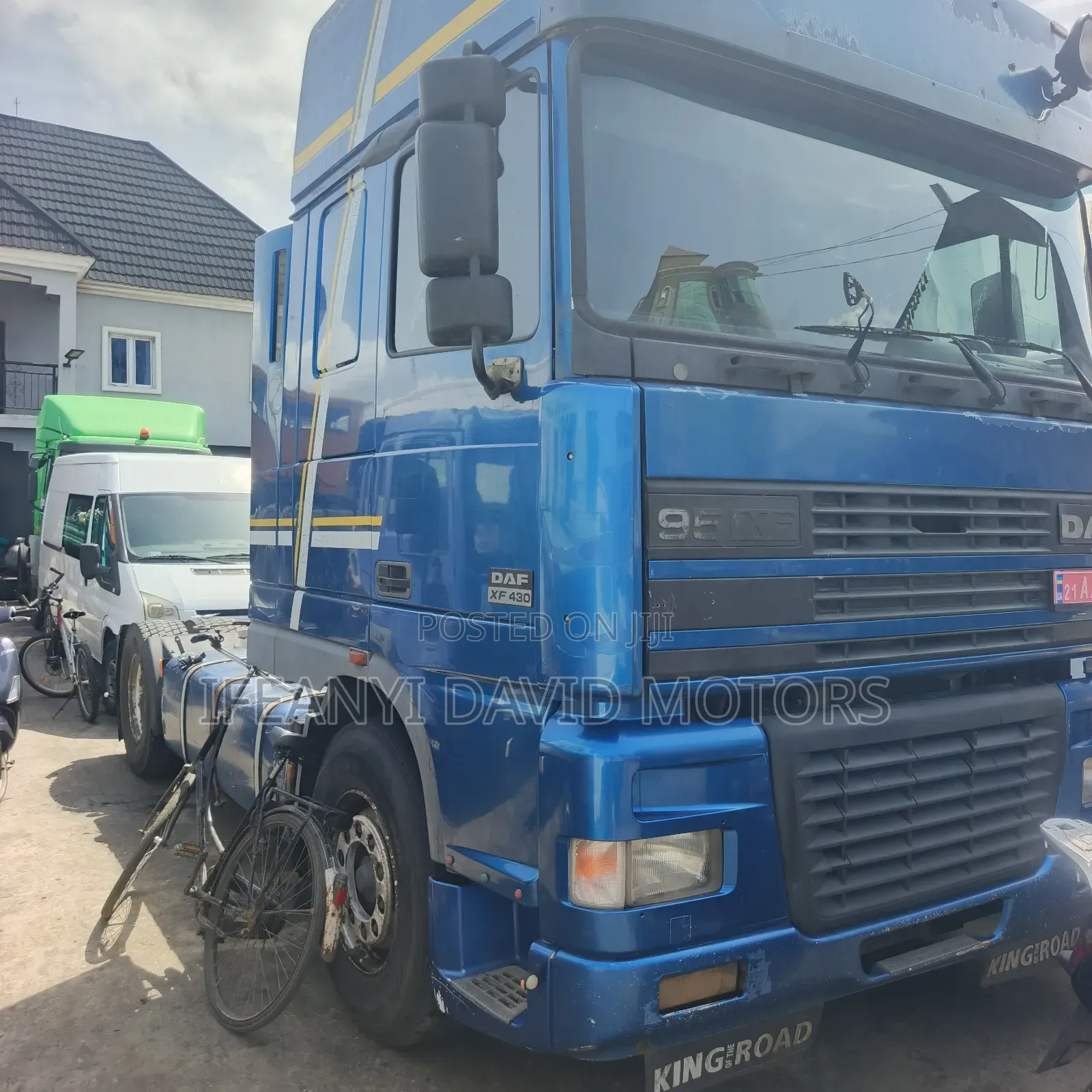 Daf Xf95 Trailer Head 2004 Blue