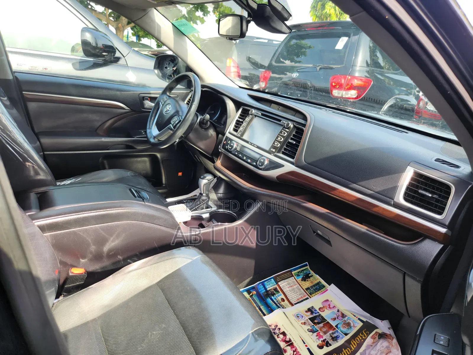 Toyota Highlander Limited Platinum 4x2 V6 (3.5L 6cyl 8A) 2017 Black