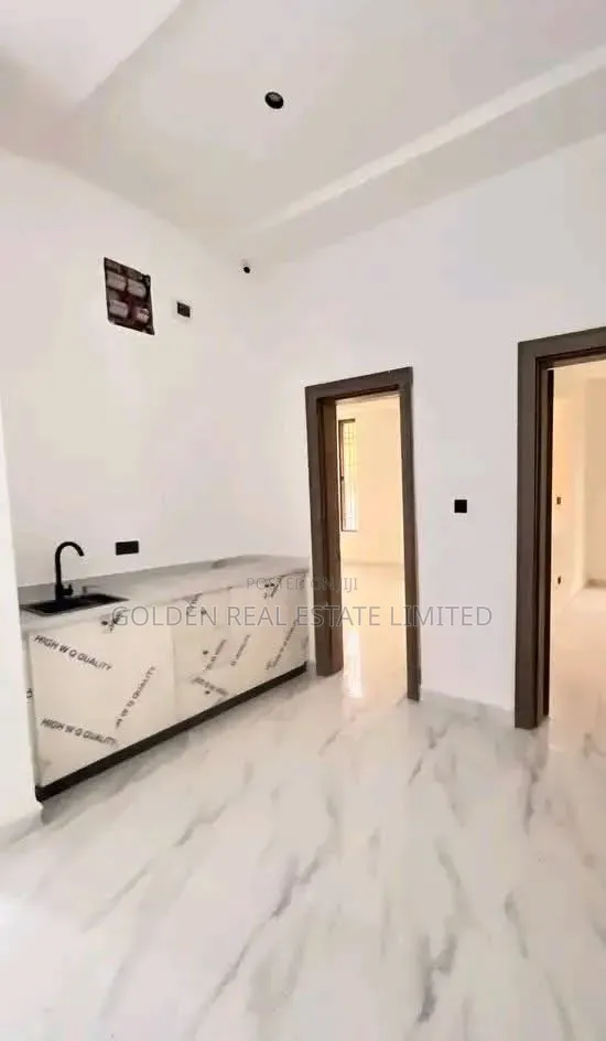 4bdrm Duplex in Apo Resettlement for sale