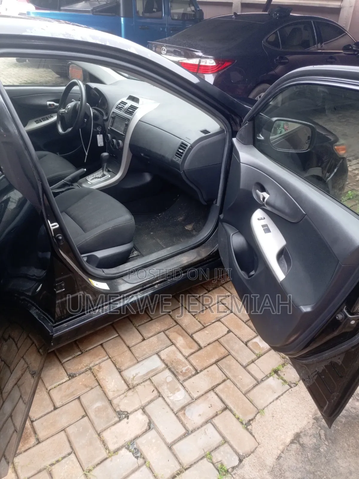 Toyota Corolla 2012 Black