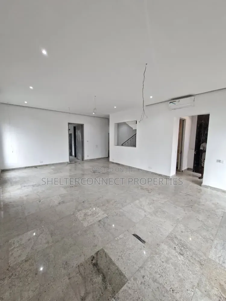 4bdrm Duplex in Ikoyi S.W for sale