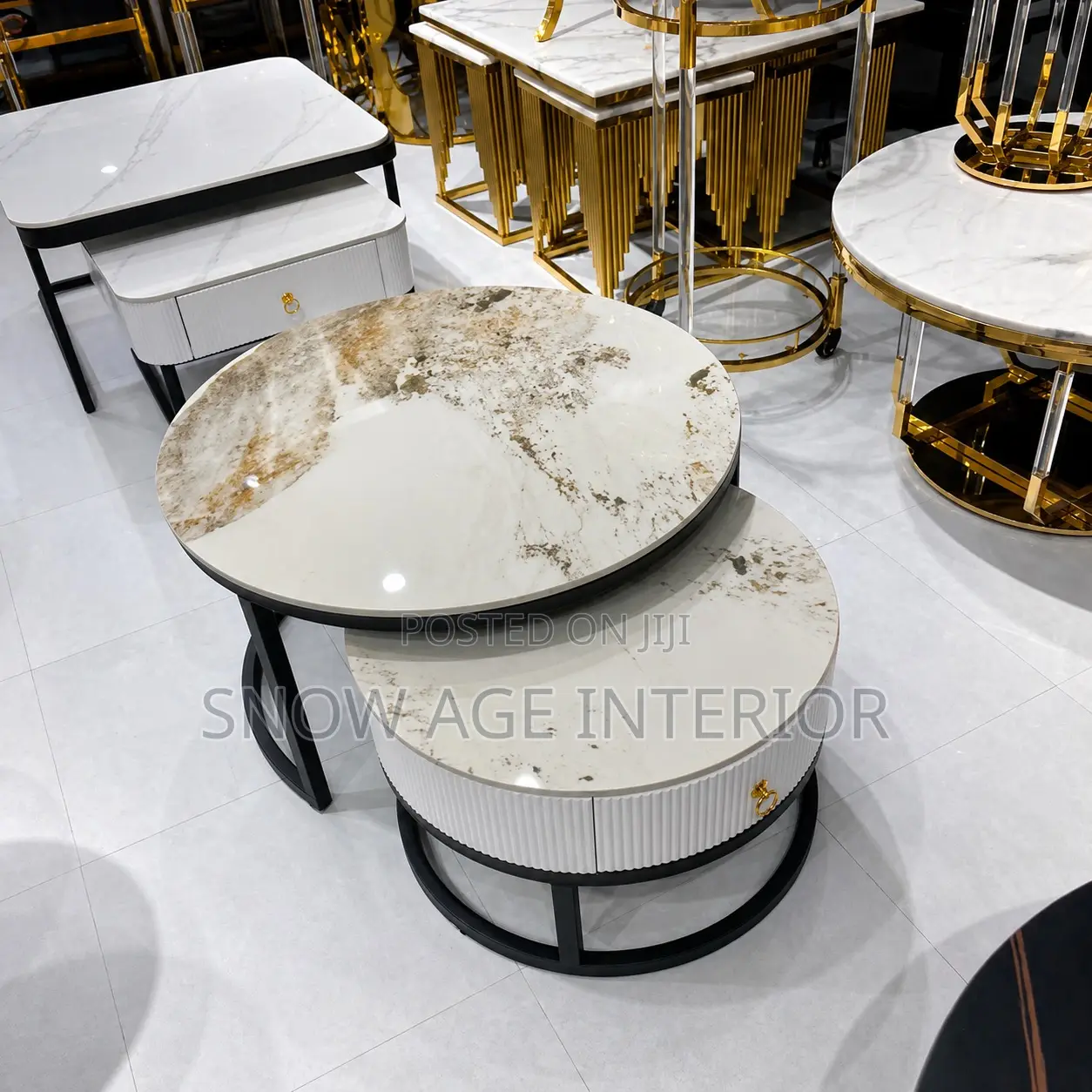 Round Nesting Coffee Table (Center Table)