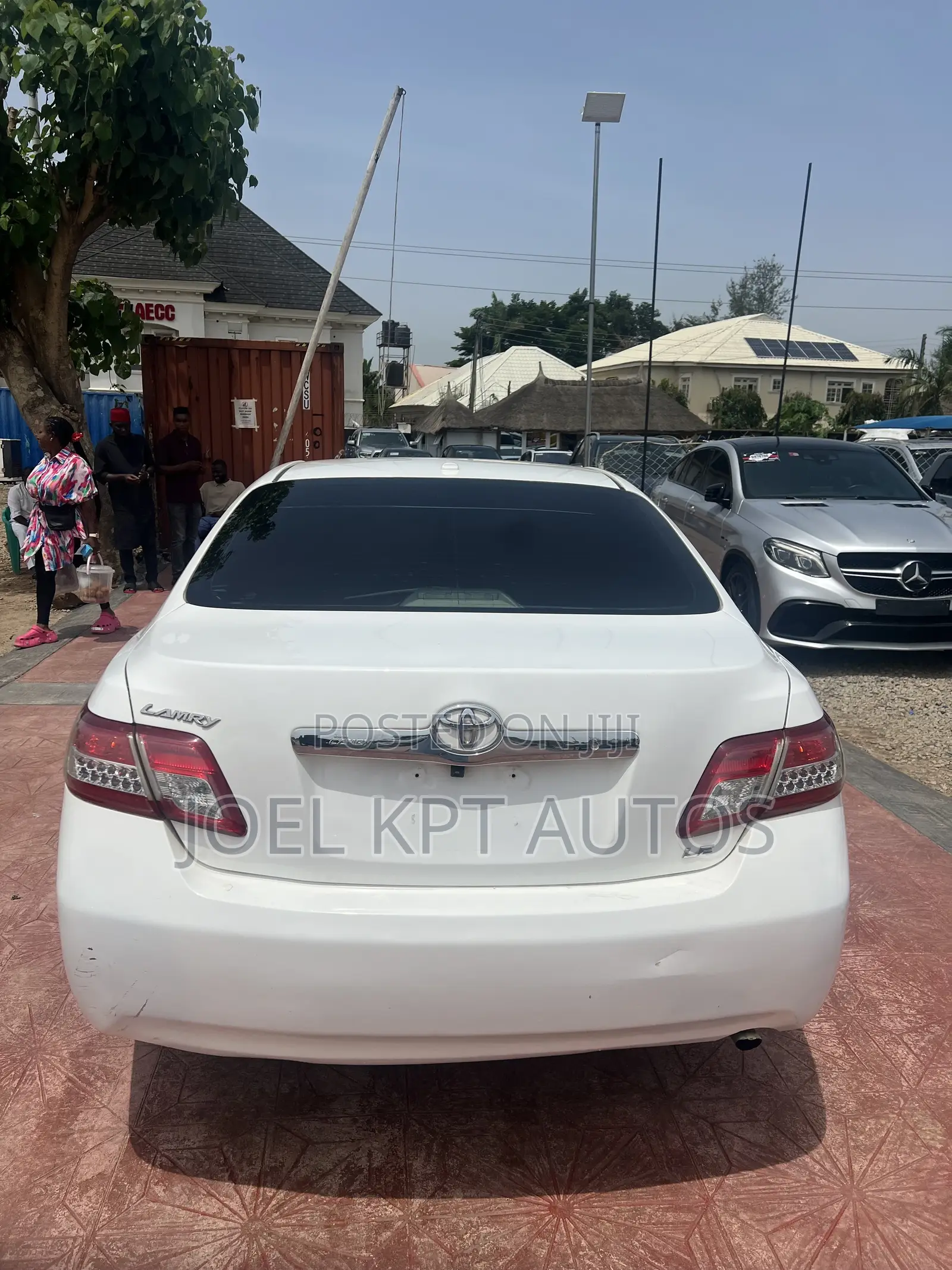 Toyota Camry 2011 White